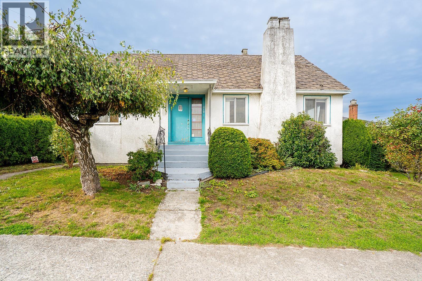 319 Churchill Avenue, New Westminster, British Columbia V3L 4P4 - Photo 26 - R3076661