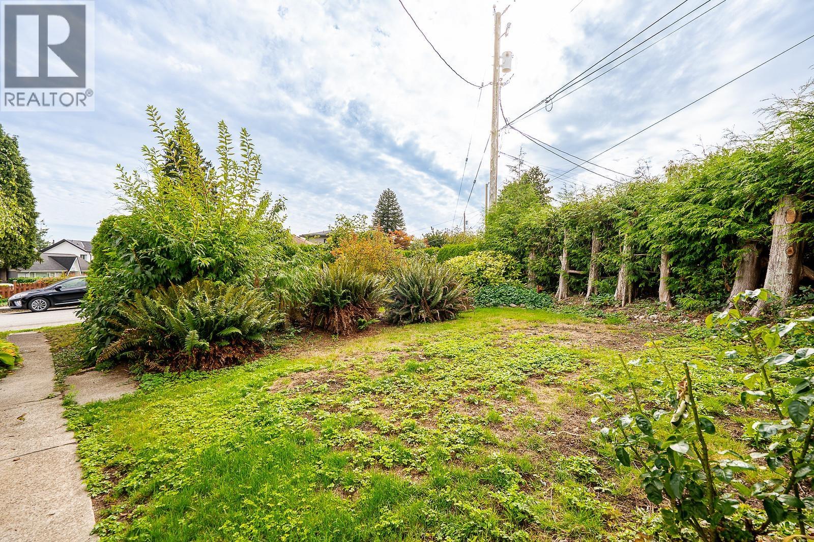 319 Churchill Avenue, New Westminster, British Columbia V3L 4P4 - Photo 31 - R3076661