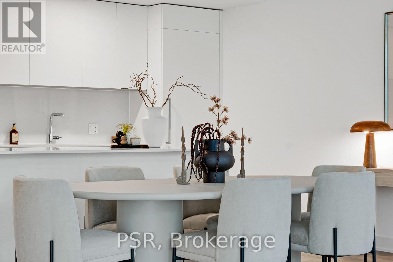 Ph410 - 200 Keewatin Avenue, Toronto, Ontario  M4P 1Z8 - Photo 4 - C12669882