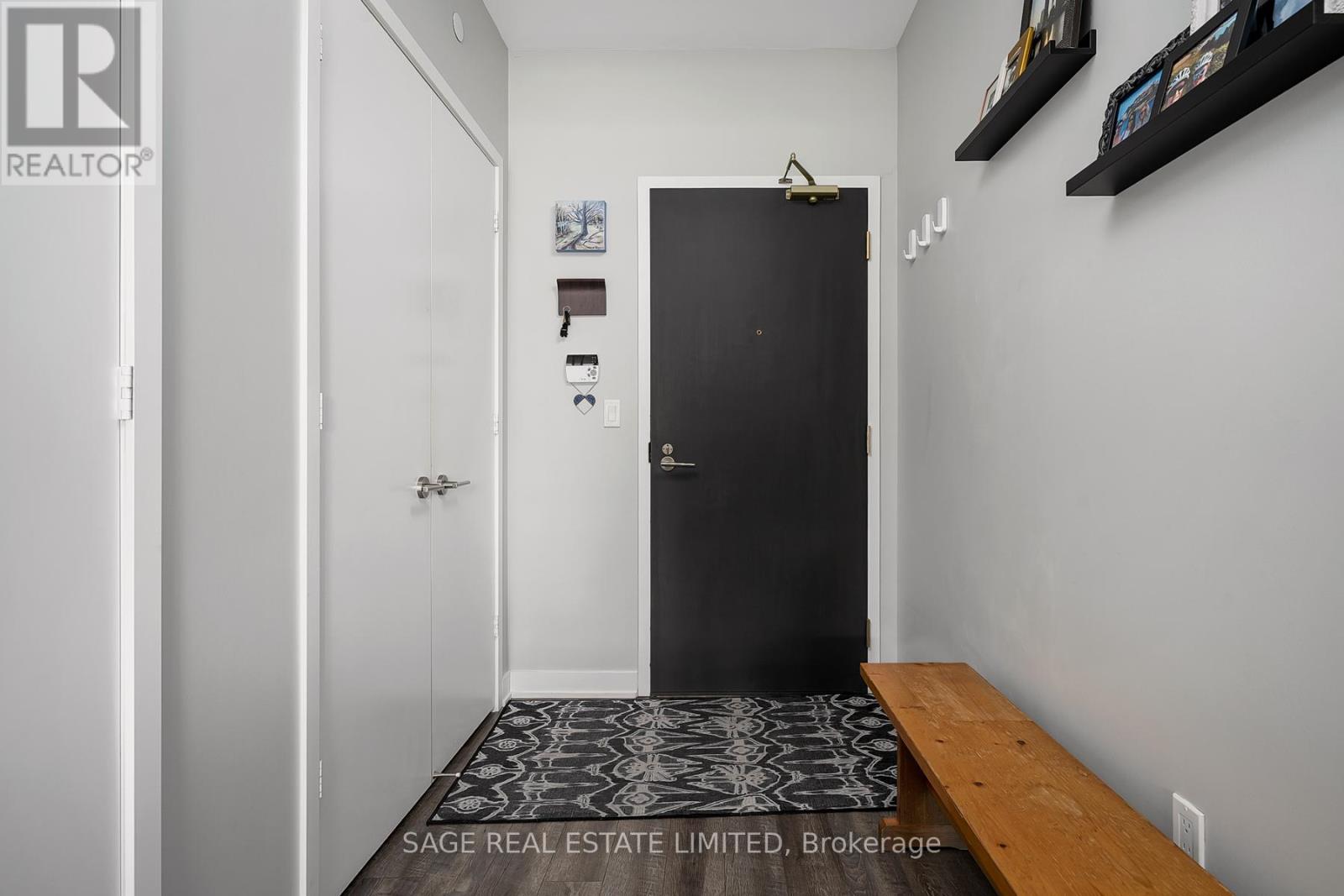 301 - 106 Dovercourt Road, Toronto, Ontario  M6J 0G4 - Photo 3 - C12669884
