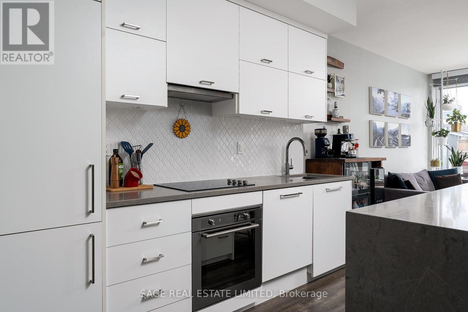 301 - 106 Dovercourt Road, Toronto, Ontario  M6J 0G4 - Photo 7 - C12669884