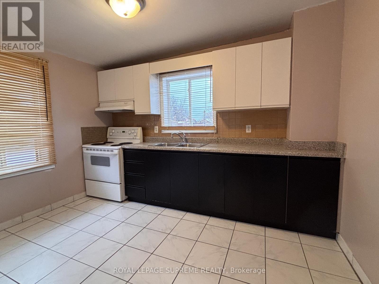 768 Dufferin Street, Toronto, Ontario  M6H 3K9 - Photo 12 - C12669898