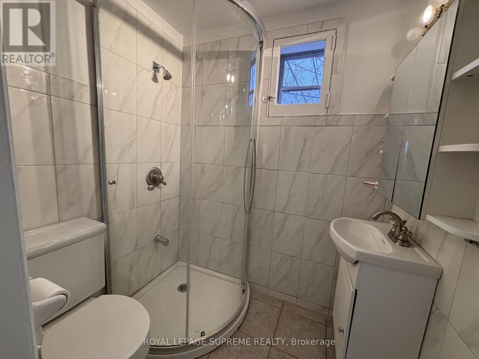 768 Dufferin Street, Toronto, Ontario  M6H 3K9 - Photo 8 - C12669898