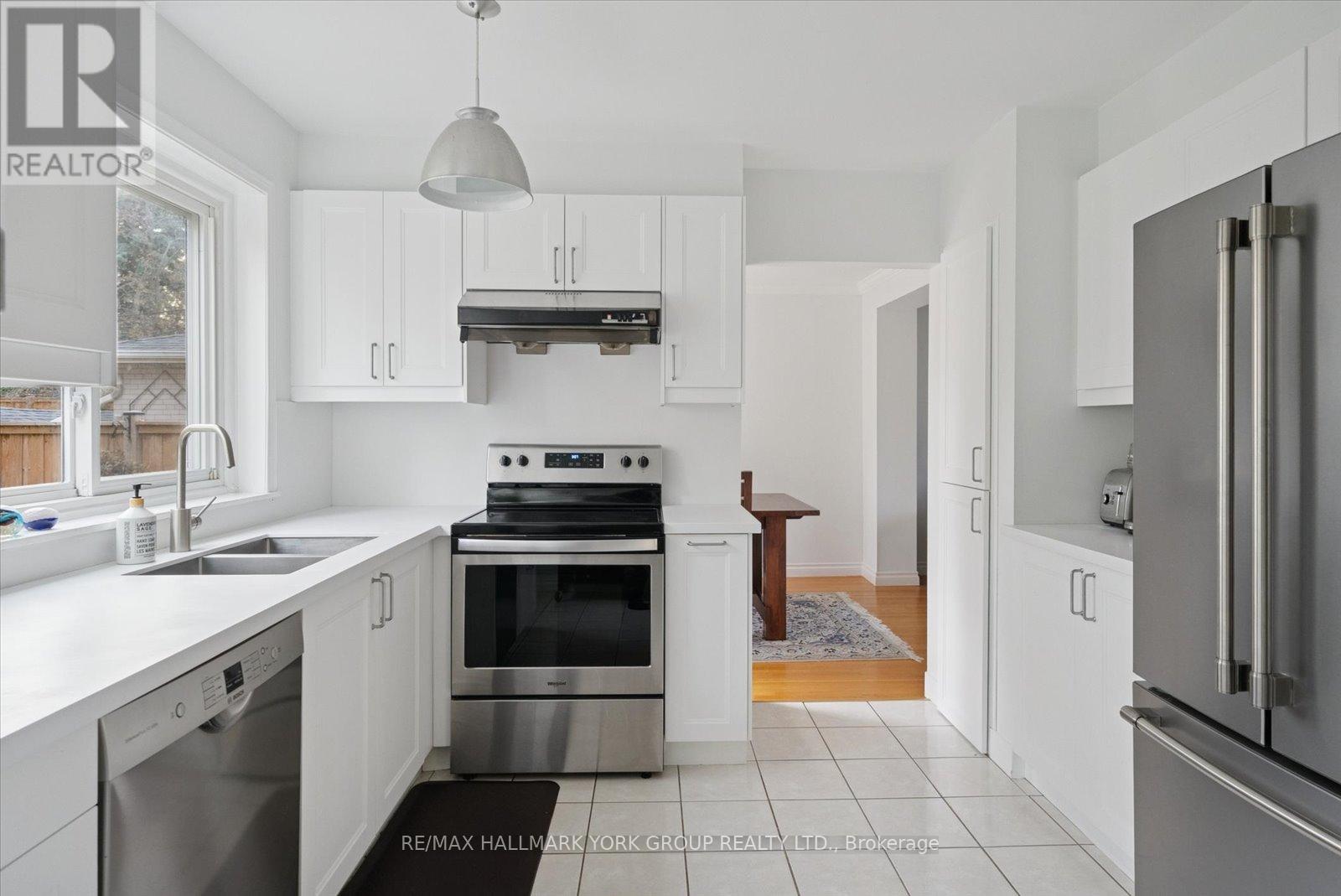 59 Grove Park Crescent, Toronto, Ontario  M2J 2C7 - Photo 6 - C12669906