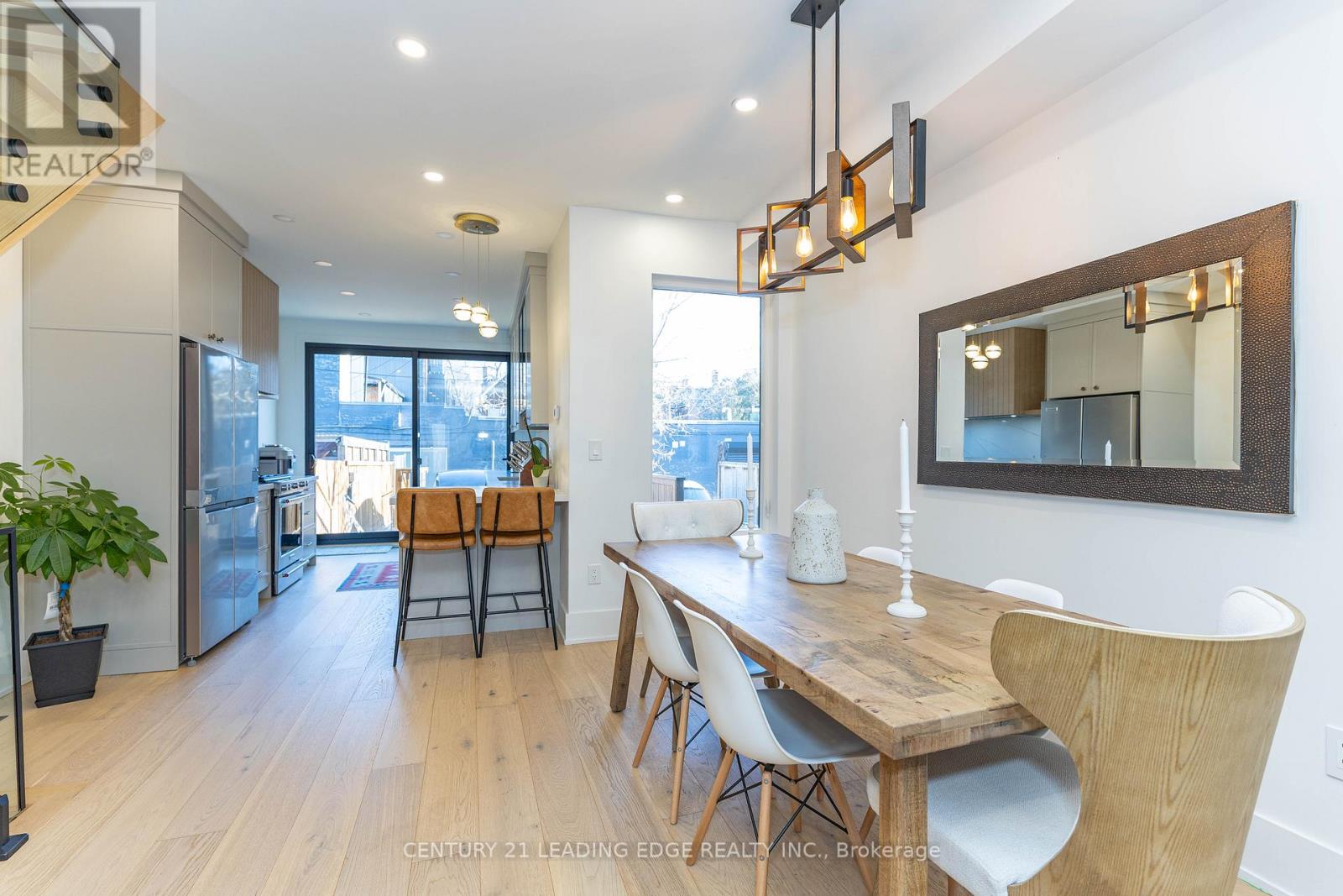 261 Howland Avenue, Toronto, Ontario  M5R 3B7 - Photo 10 - C12669908