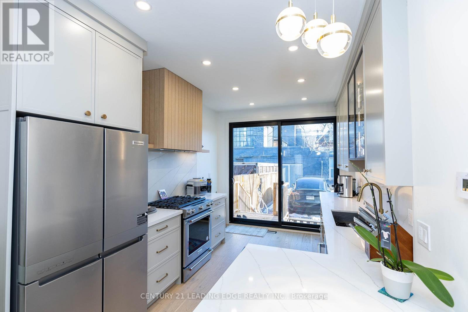 261 Howland Avenue, Toronto, Ontario  M5R 3B7 - Photo 14 - C12669908