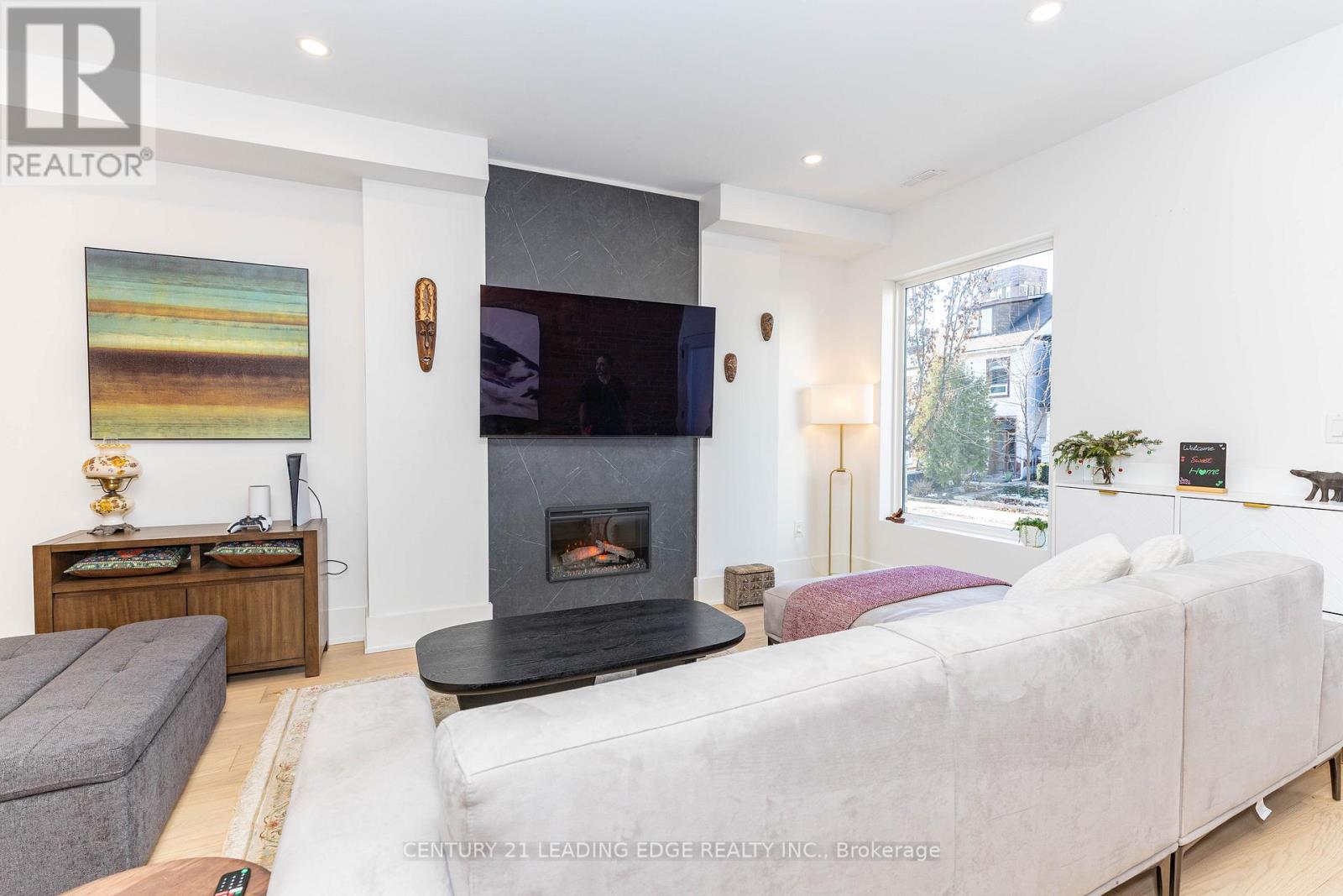 261 Howland Avenue, Toronto, Ontario  M5R 3B7 - Photo 5 - C12669908