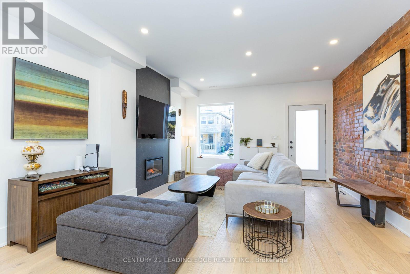 261 Howland Avenue, Toronto, Ontario  M5R 3B7 - Photo 9 - C12669908