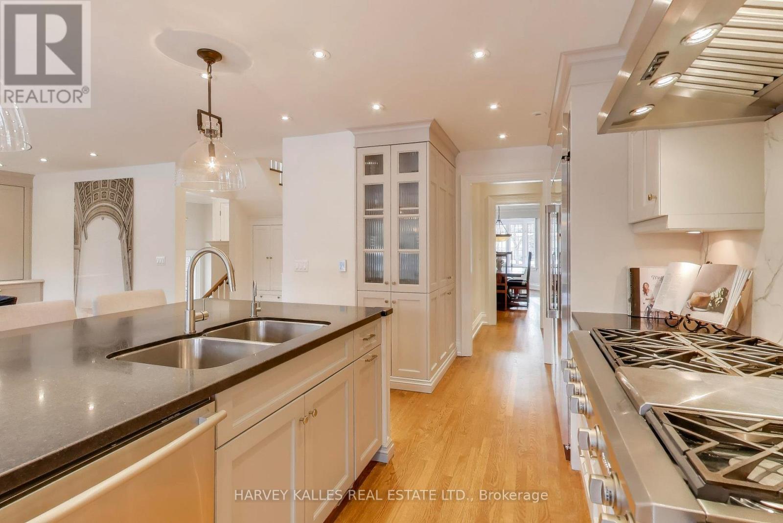 72 Cheritan Avenue, Toronto, Ontario  M4R 1S6 - Photo 10 - C12669924