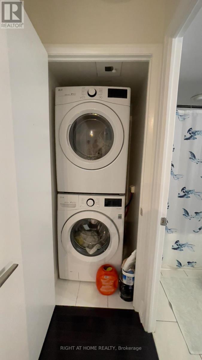 1708 - 25 Carlton Street, Toronto, Ontario  M5B 1L4 - Photo 10 - C12669930