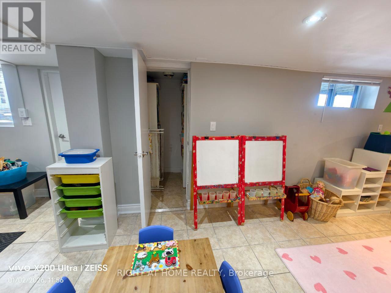 Upper Level - 1785 Victoria Pk Avenue, Toronto, Ontario  M1T 1T2 - Photo 12 - E12669950