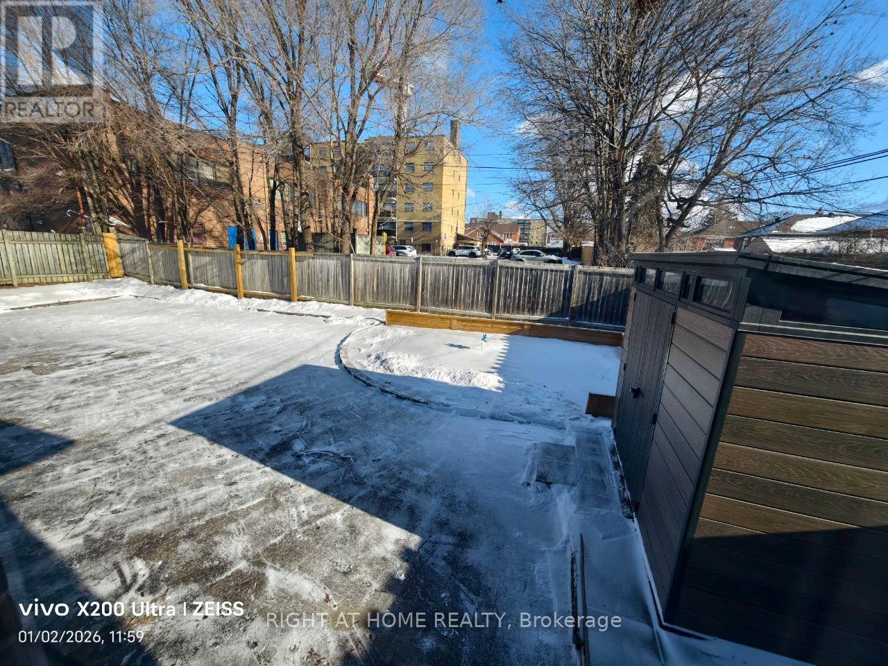 Upper Level - 1785 Victoria Pk Avenue, Toronto, Ontario  M1T 1T2 - Photo 15 - E12669950