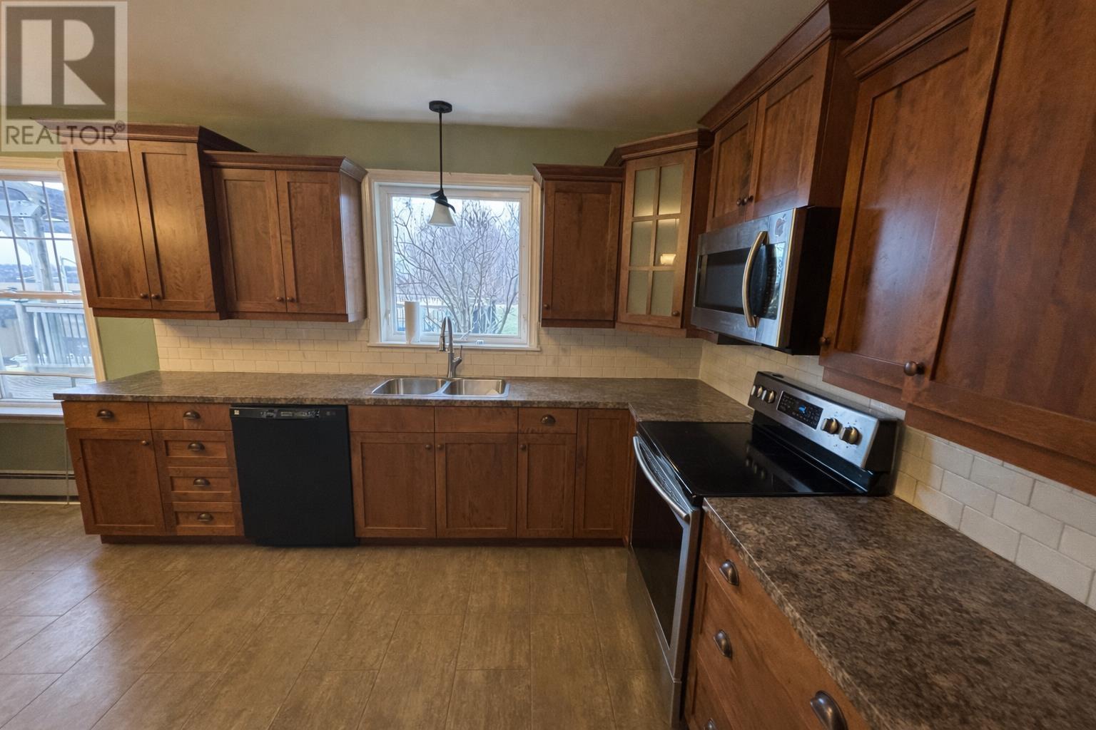 797 Kentyre Road, Winsloe North, Prince Edward Island  C1E 2S6 - Photo 11 - 202600274