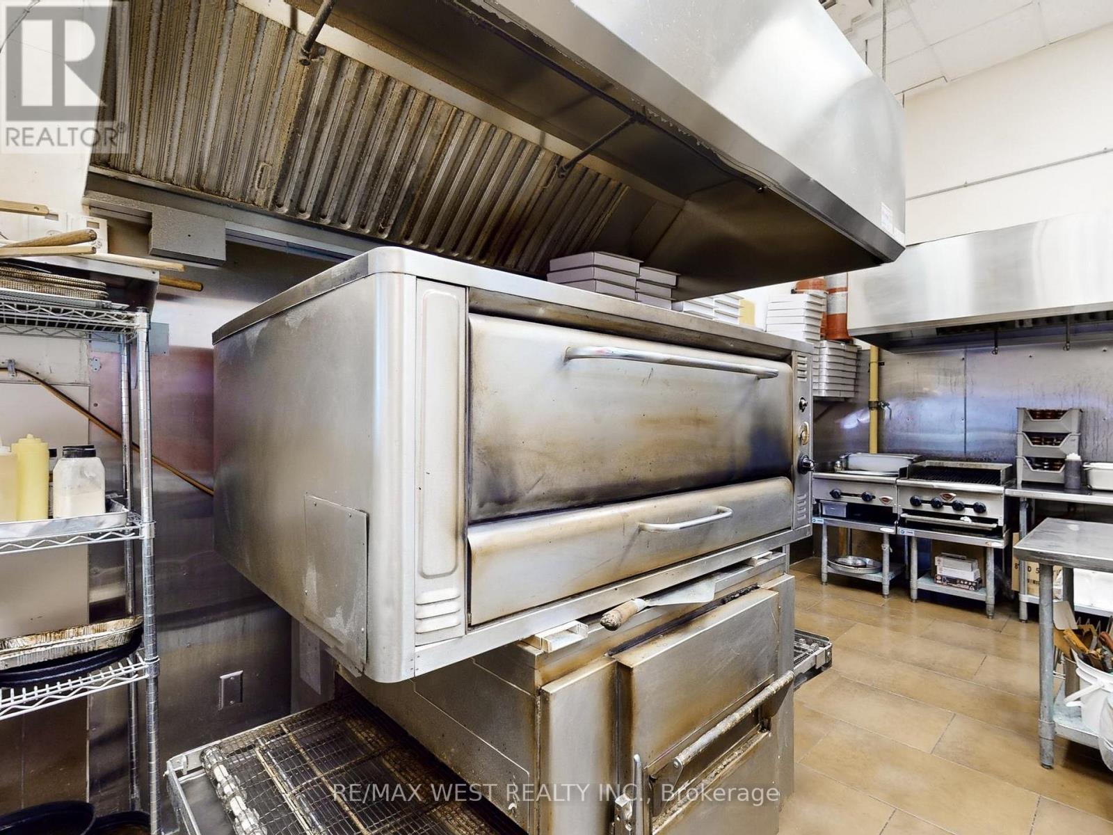 3 - 18279 Yonge Street, East Gwillimbury, Ontario  L9N 0A2 - Photo 23 - N12669886