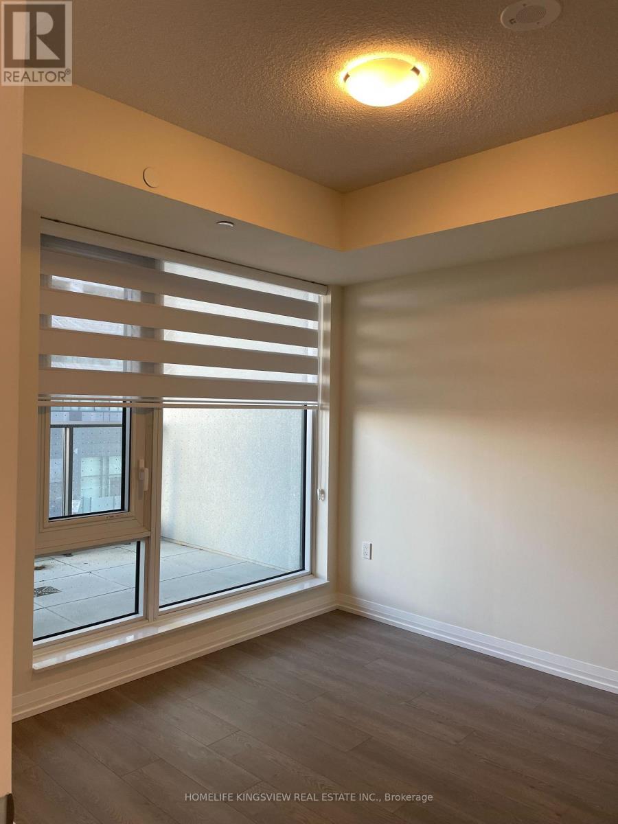 201 - 27 Korda Gate, Vaughan, Ontario  L4K 0P6 - Photo 5 - N12669894