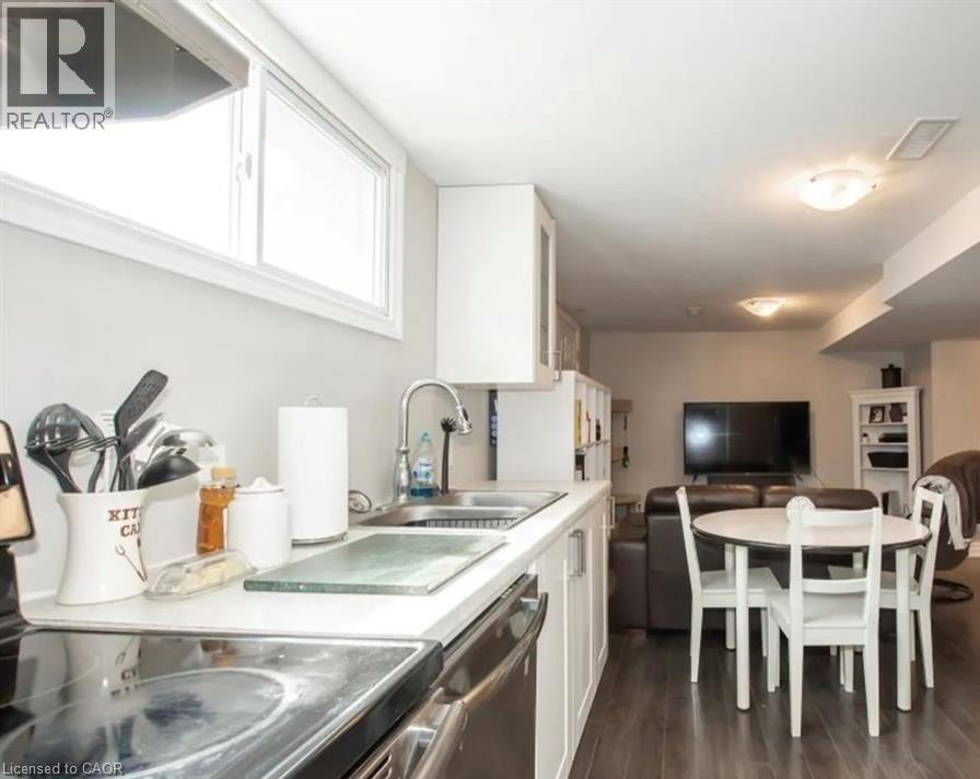 17 Ridgeview Avenue Unit# Lower, St. Catharines, Ontario  L2M 6B2 - Photo 9 - 40796374