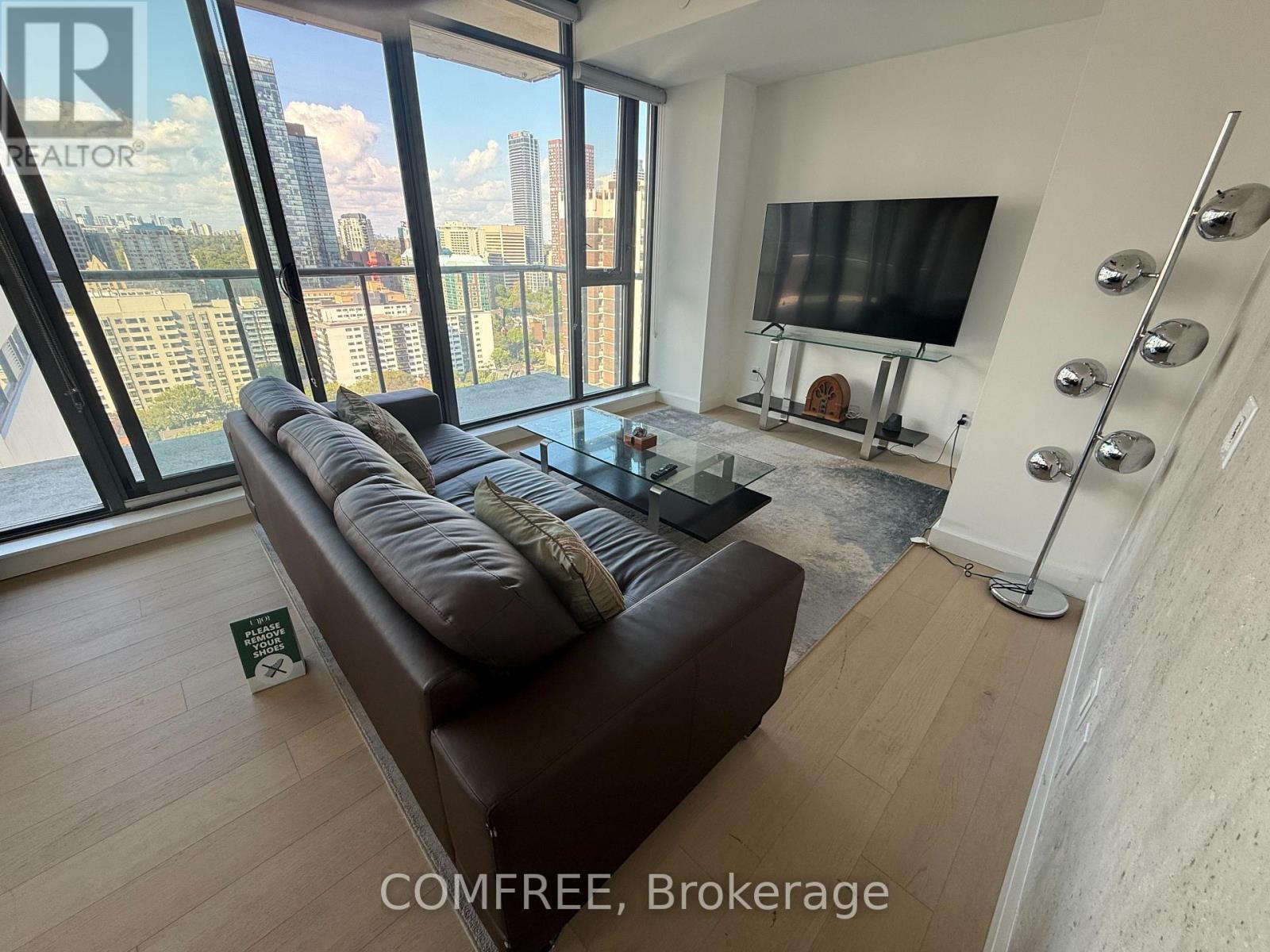 2305 - 81 Wellesley Street E, Toronto, Ontario  M4Y 0C5 - Photo 11 - C12575058