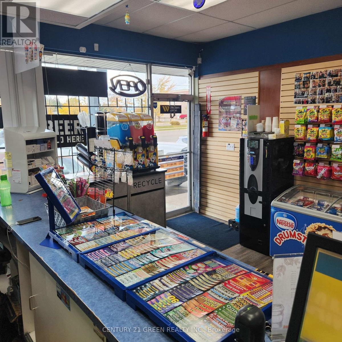 3 - 136 Guelph Street, Halton Hills, Ontario  L7G 4A5 - Photo 23 - W12666368