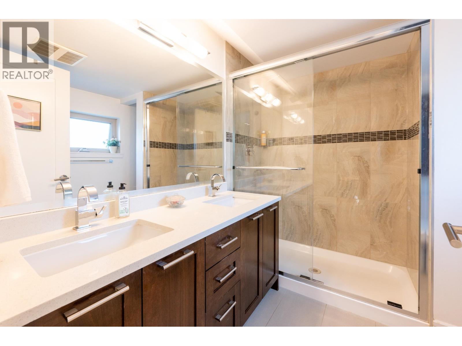 1187 E 19th Avenue, Vancouver, British Columbia  V5V 1K9 - Photo 17 - R3076234