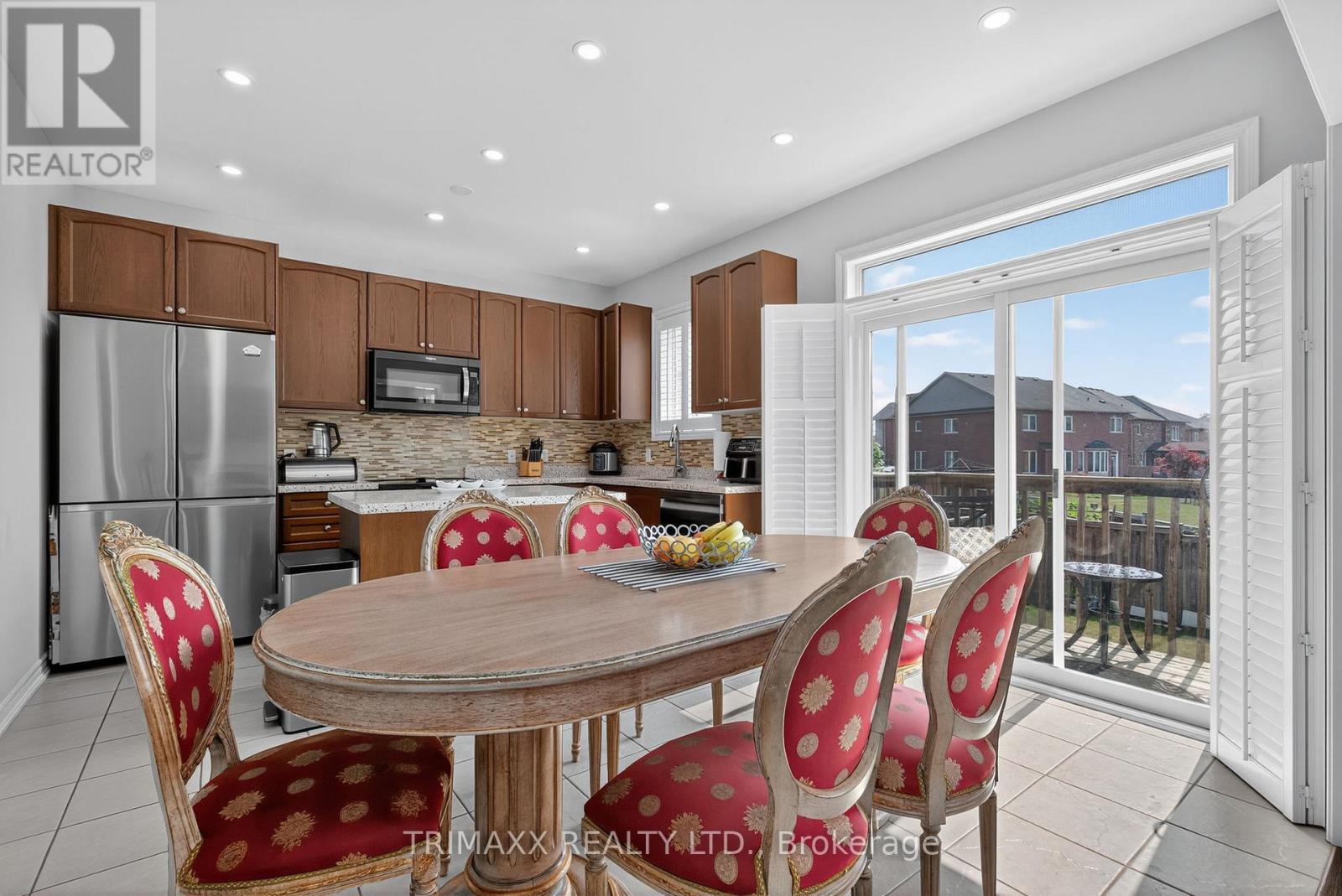 30 Learmont Avenue, Caledon, Ontario  L7C 3N3 - Photo 14 - W12669876