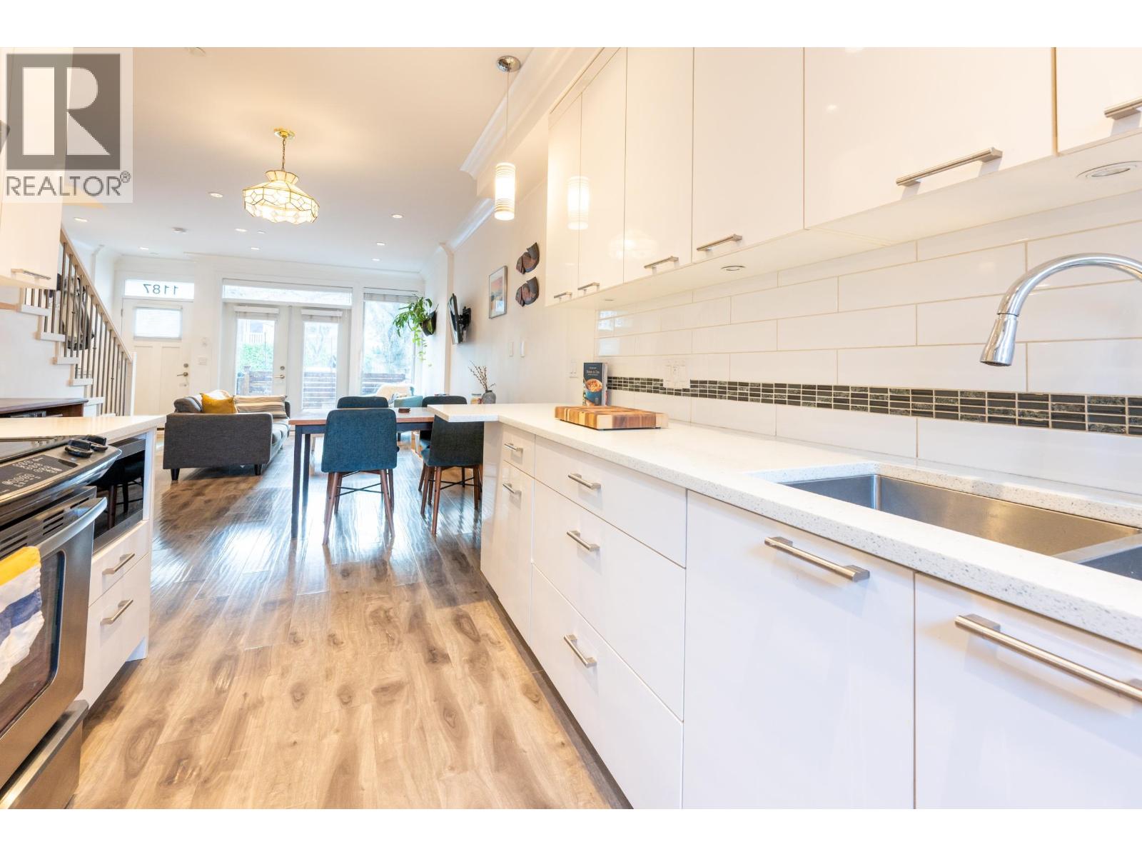 1187 E 19th Avenue, Vancouver, British Columbia  V5V 1K9 - Photo 28 - R3076234