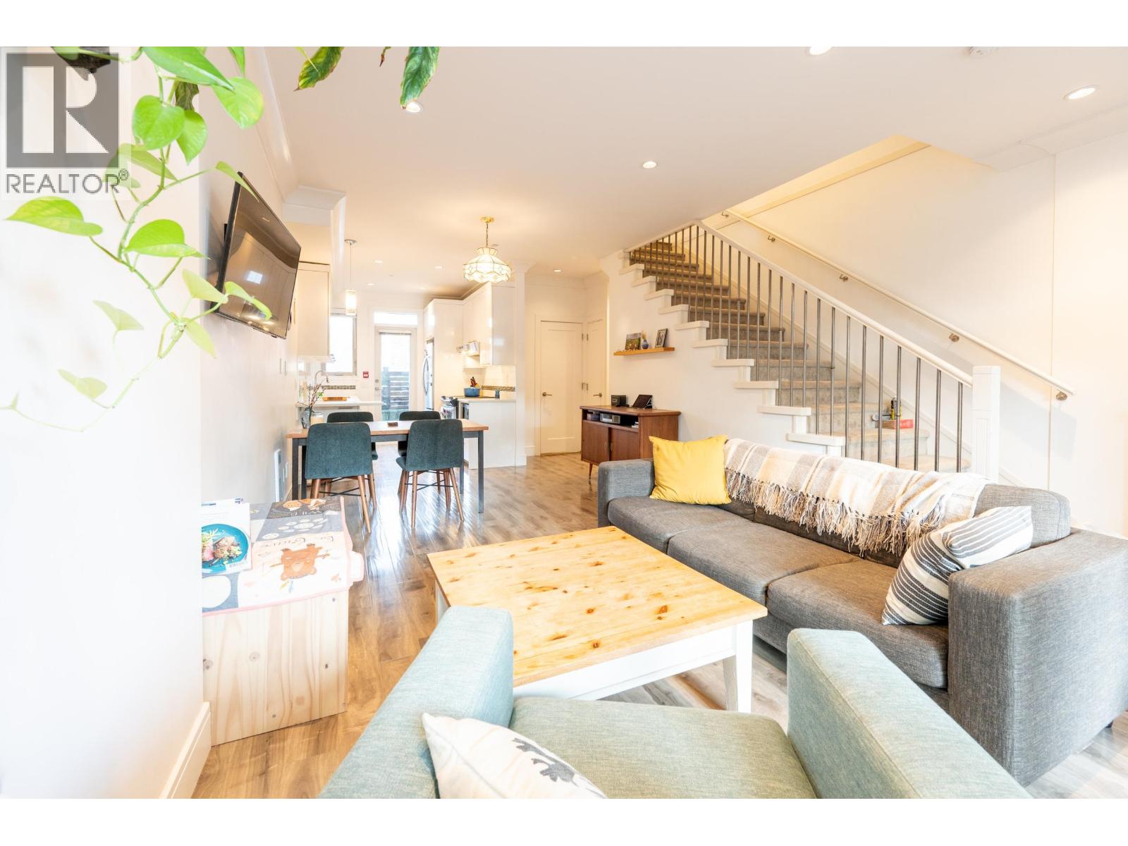 1187 E 19th Avenue, Vancouver, British Columbia  V5V 1K9 - Photo 32 - R3076234