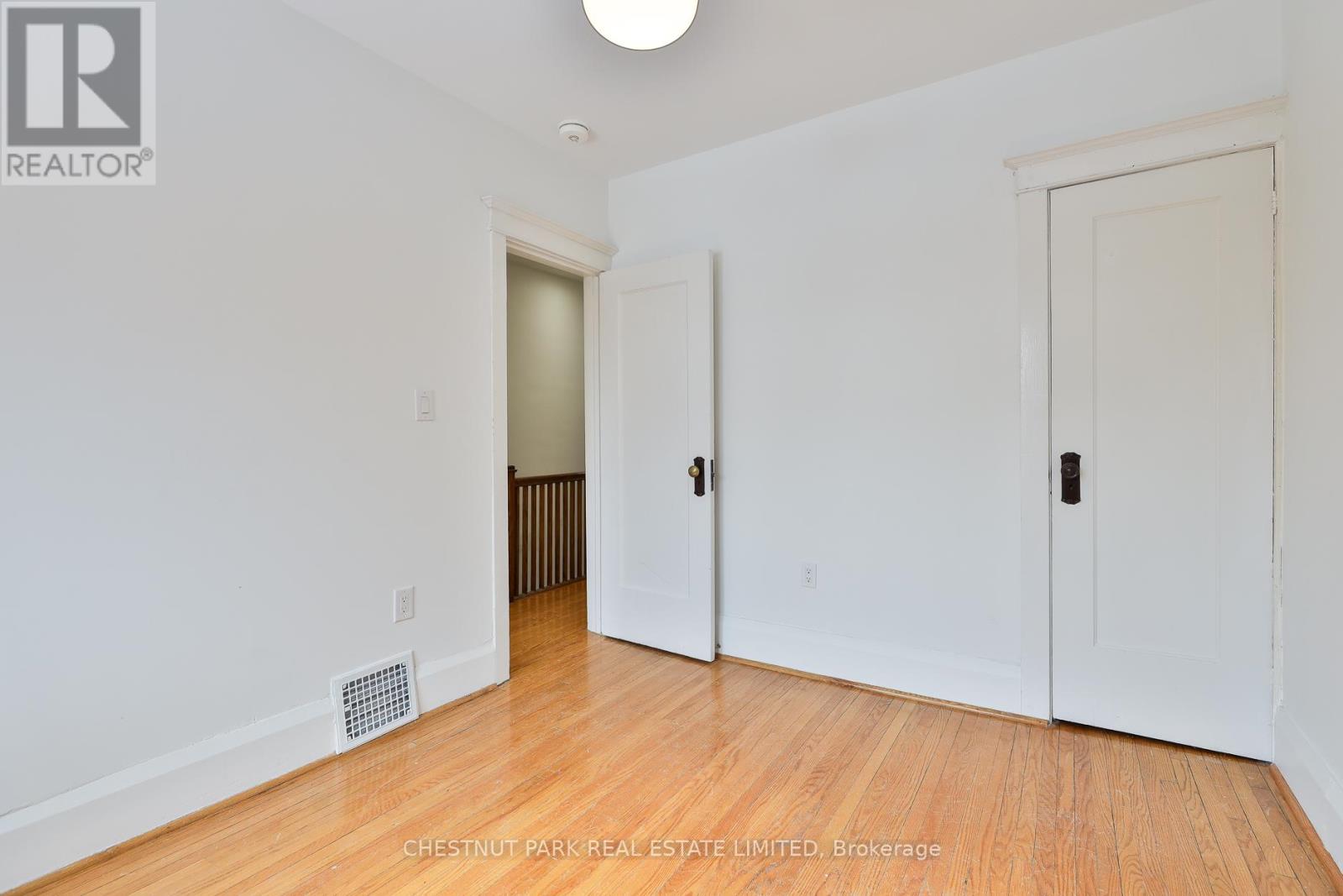 111a Wright Avenue, Toronto, Ontario  M6R 1L1 - Photo 19 - W12669938