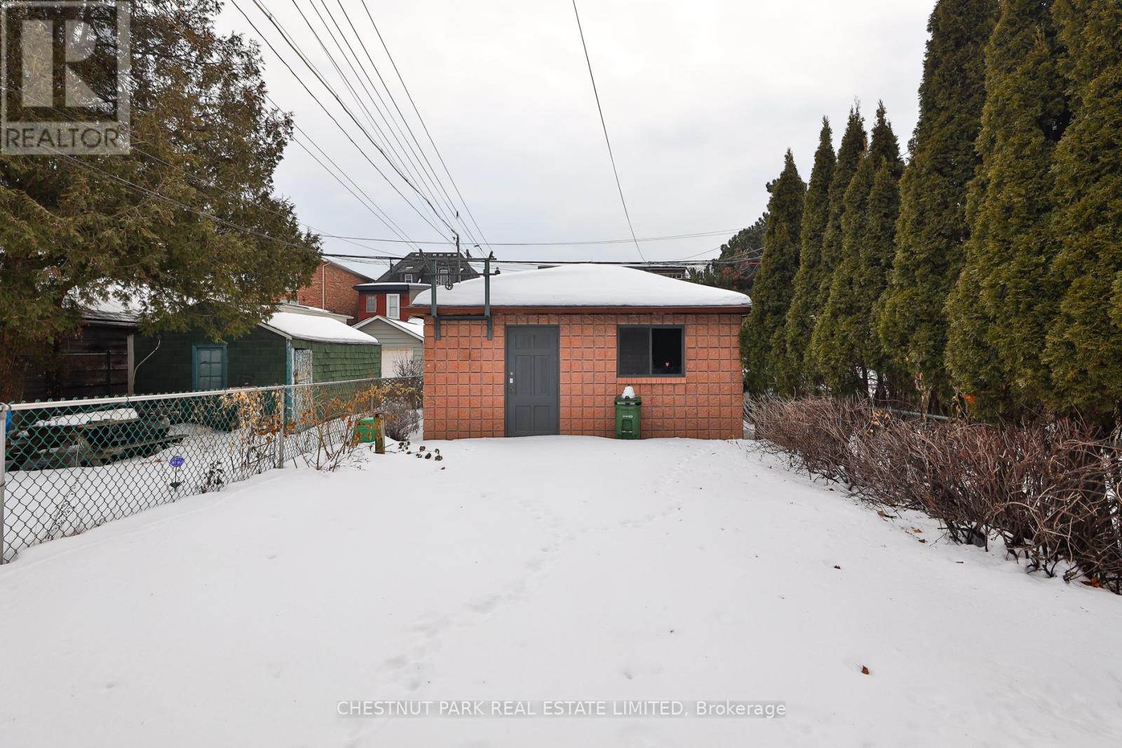111a Wright Avenue, Toronto, Ontario  M6R 1L1 - Photo 31 - W12669938