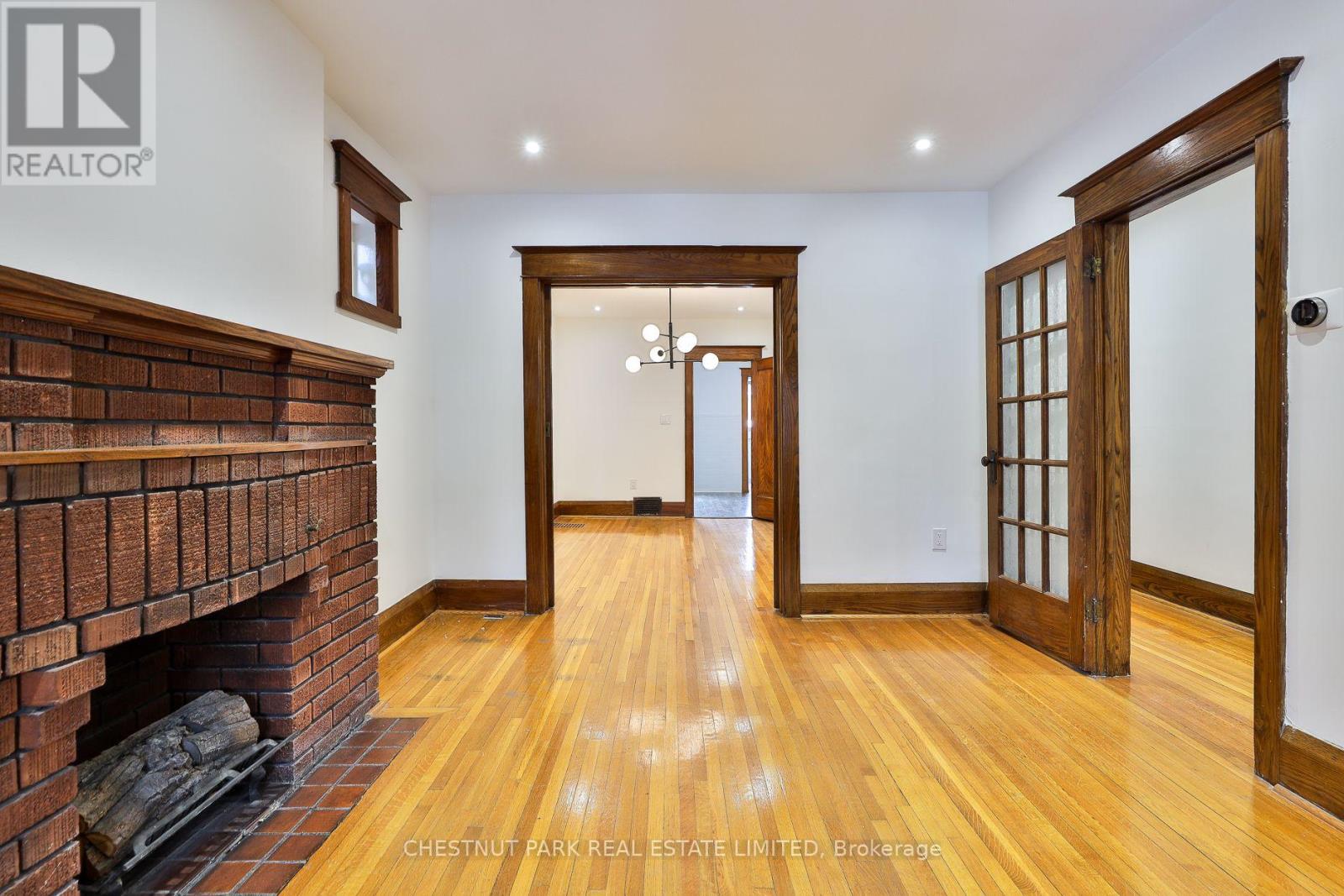 111a Wright Avenue, Toronto, Ontario  M6R 1L1 - Photo 6 - W12669938