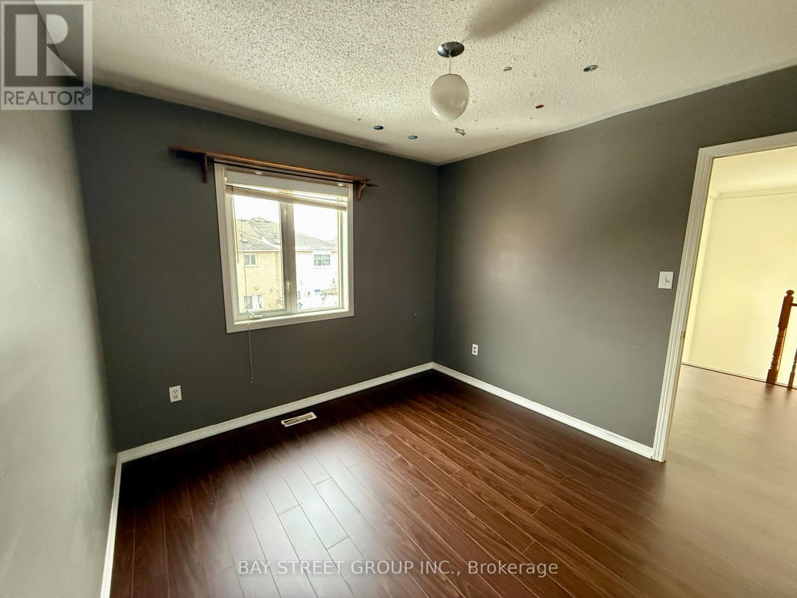 2136 Golden Orchard Trail, Oakville, Ontario  L6M 3W8 - Photo 13 - W12669940