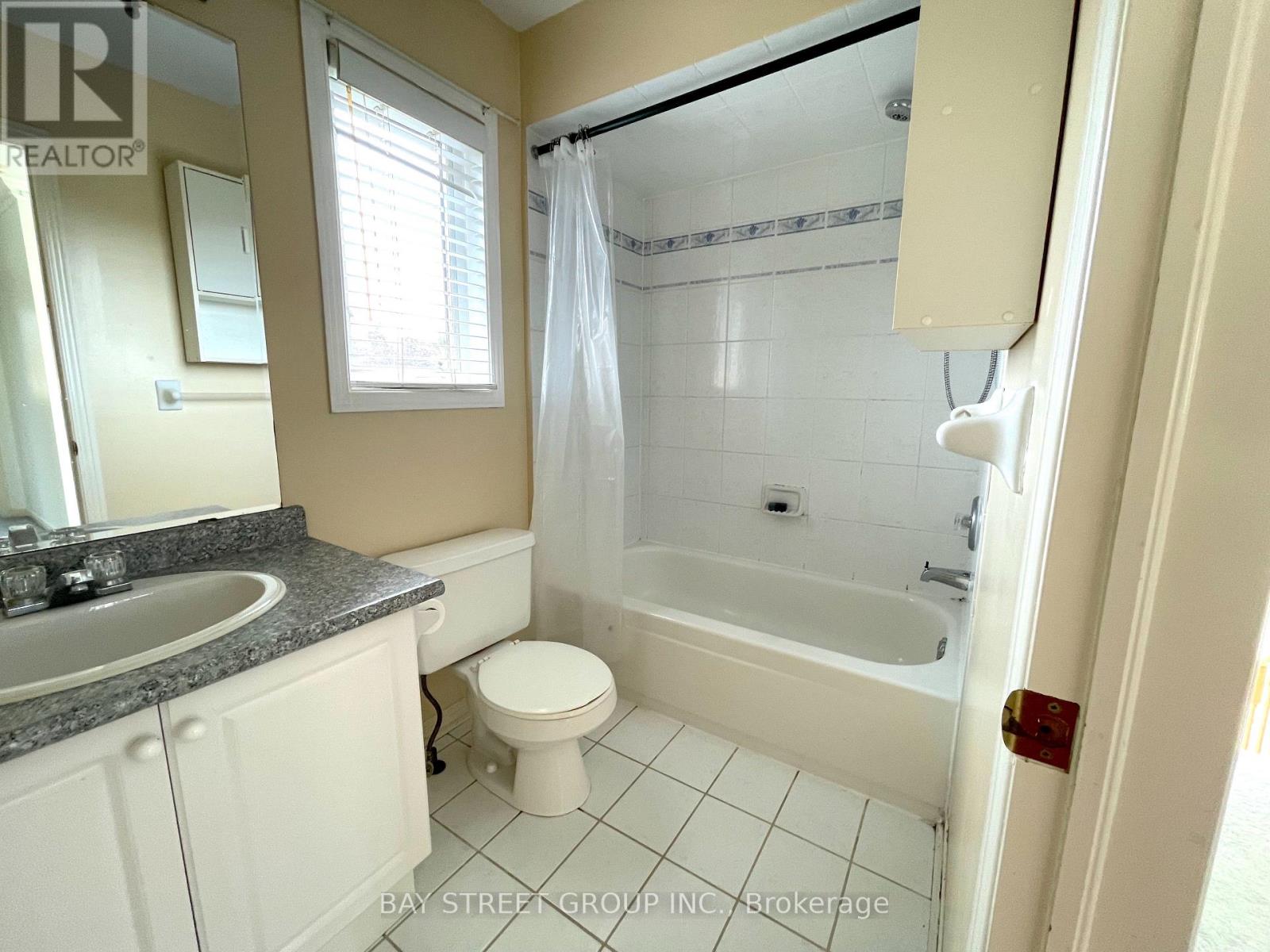 2136 Golden Orchard Trail, Oakville, Ontario  L6M 3W8 - Photo 15 - W12669940