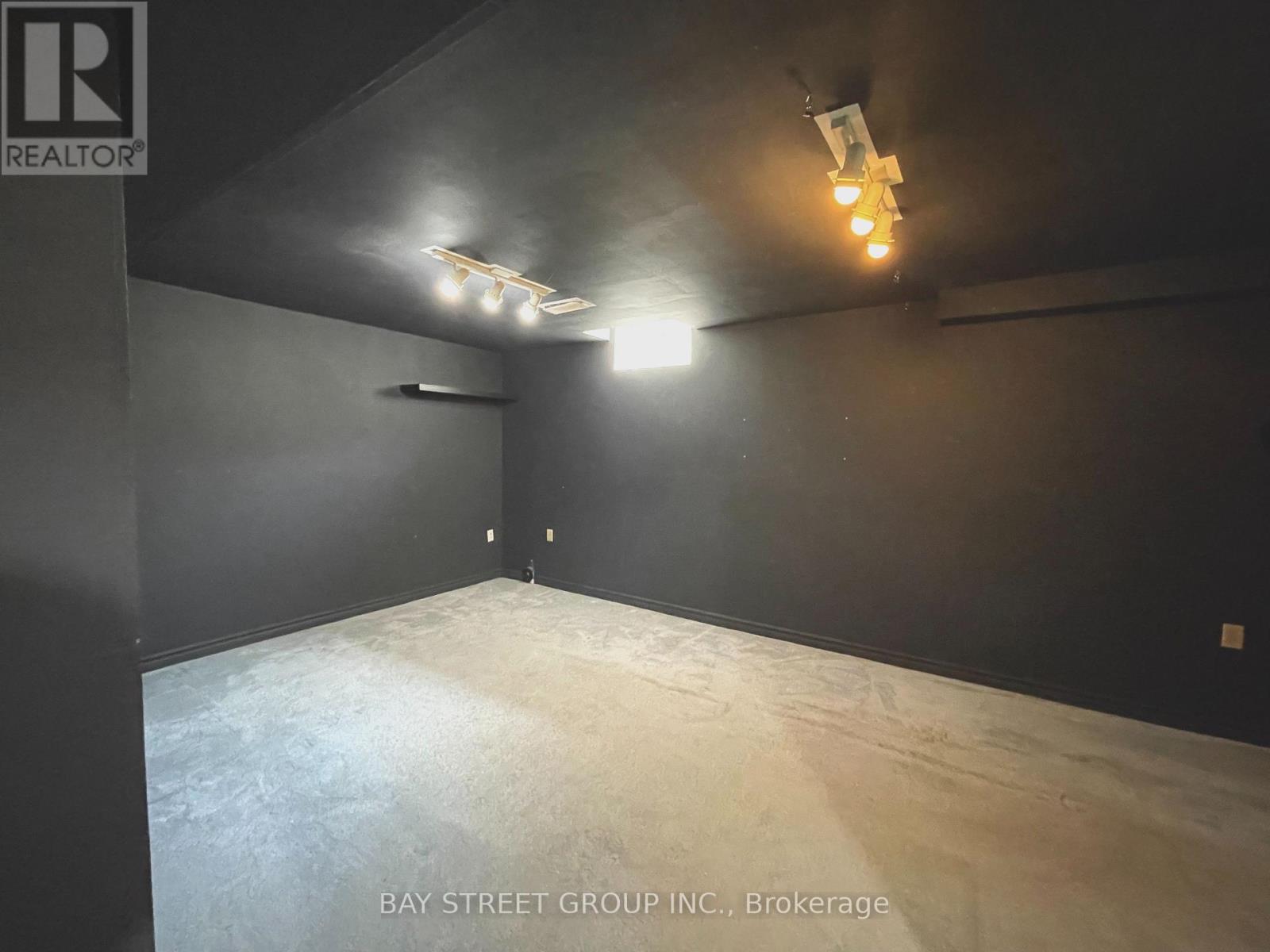 2136 Golden Orchard Trail, Oakville, Ontario  L6M 3W8 - Photo 19 - W12669940