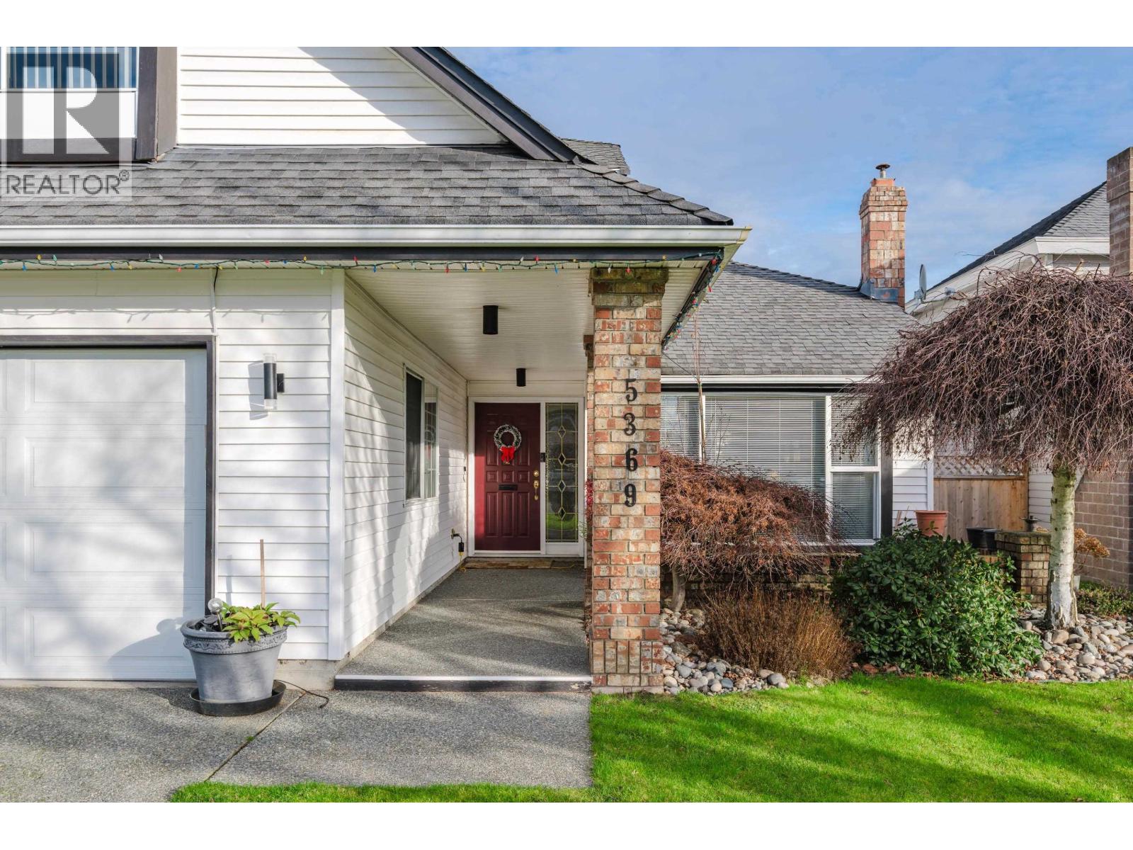 5369 Laurel Way, Delta, British Columbia  V4K 4H5 - Photo 2 - R3076579