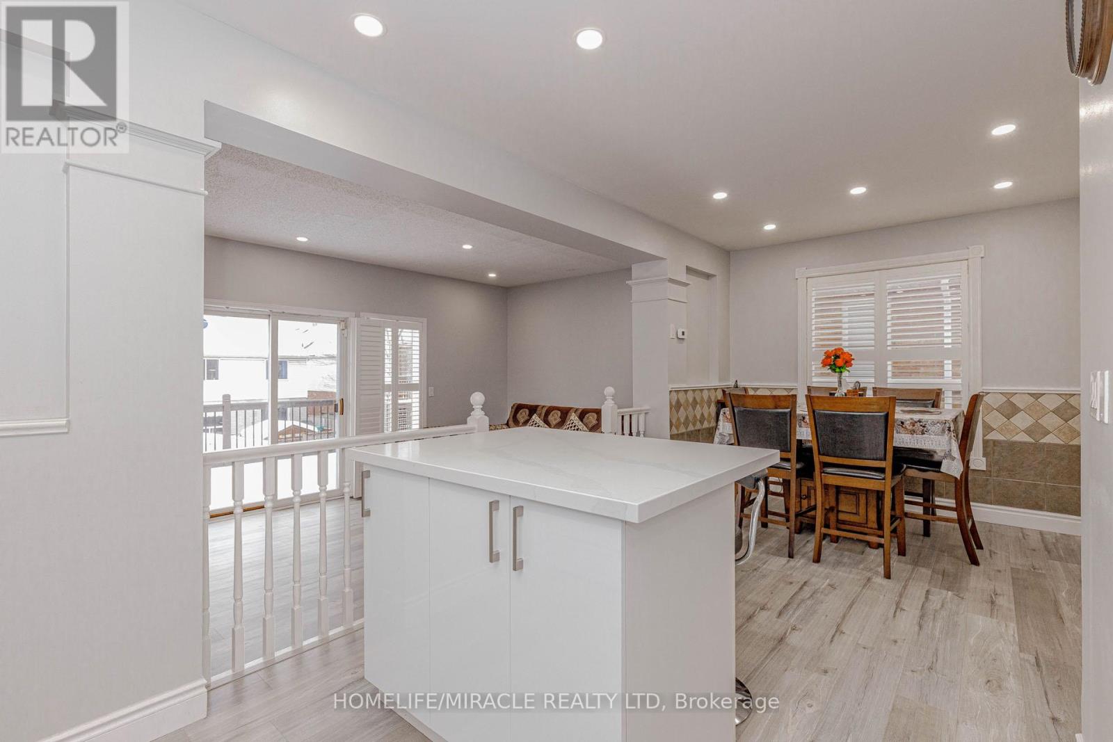 128 Karalee Crescent, Cambridge, Ontario  N3C 4H4 - Photo 10 - X12669888