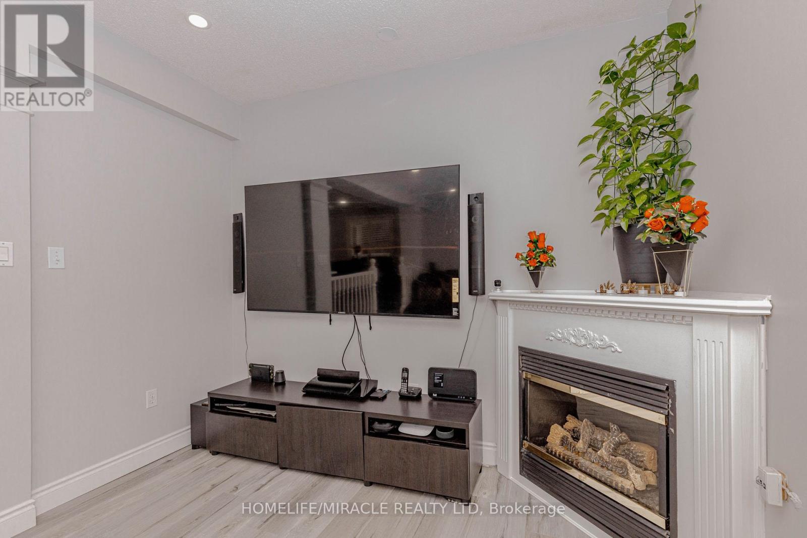 128 Karalee Crescent, Cambridge, Ontario  N3C 4H4 - Photo 17 - X12669888