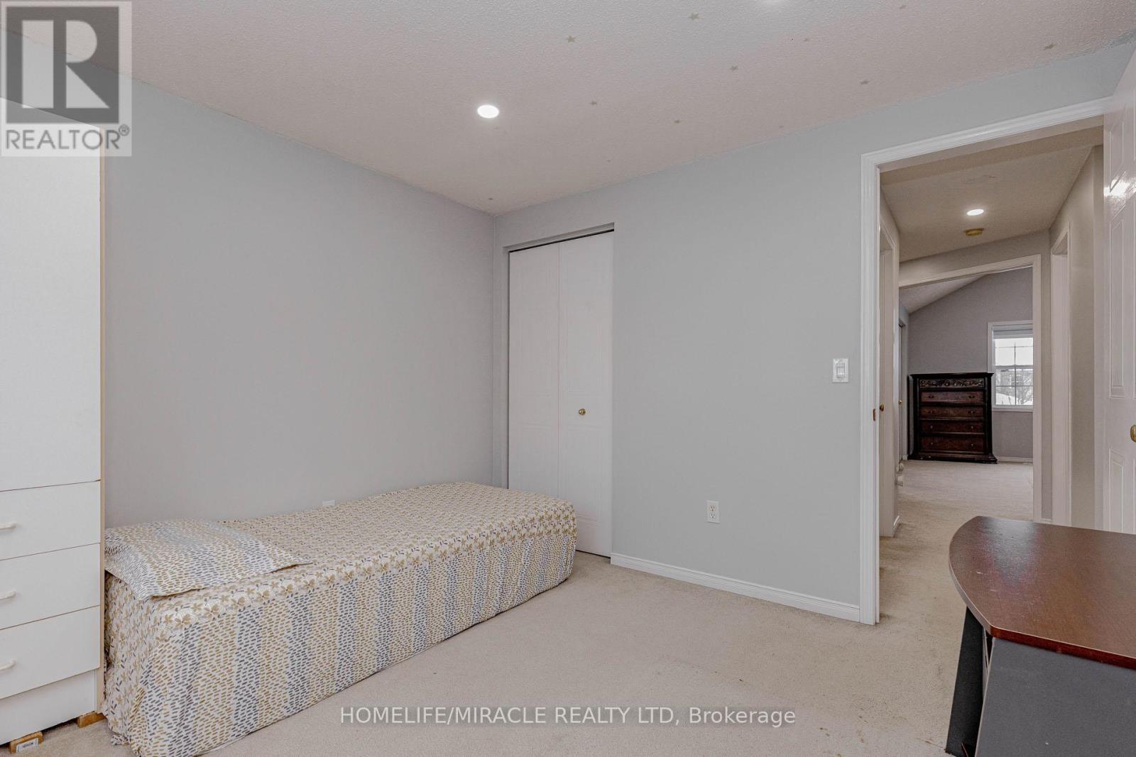 128 Karalee Crescent, Cambridge, Ontario  N3C 4H4 - Photo 36 - X12669888