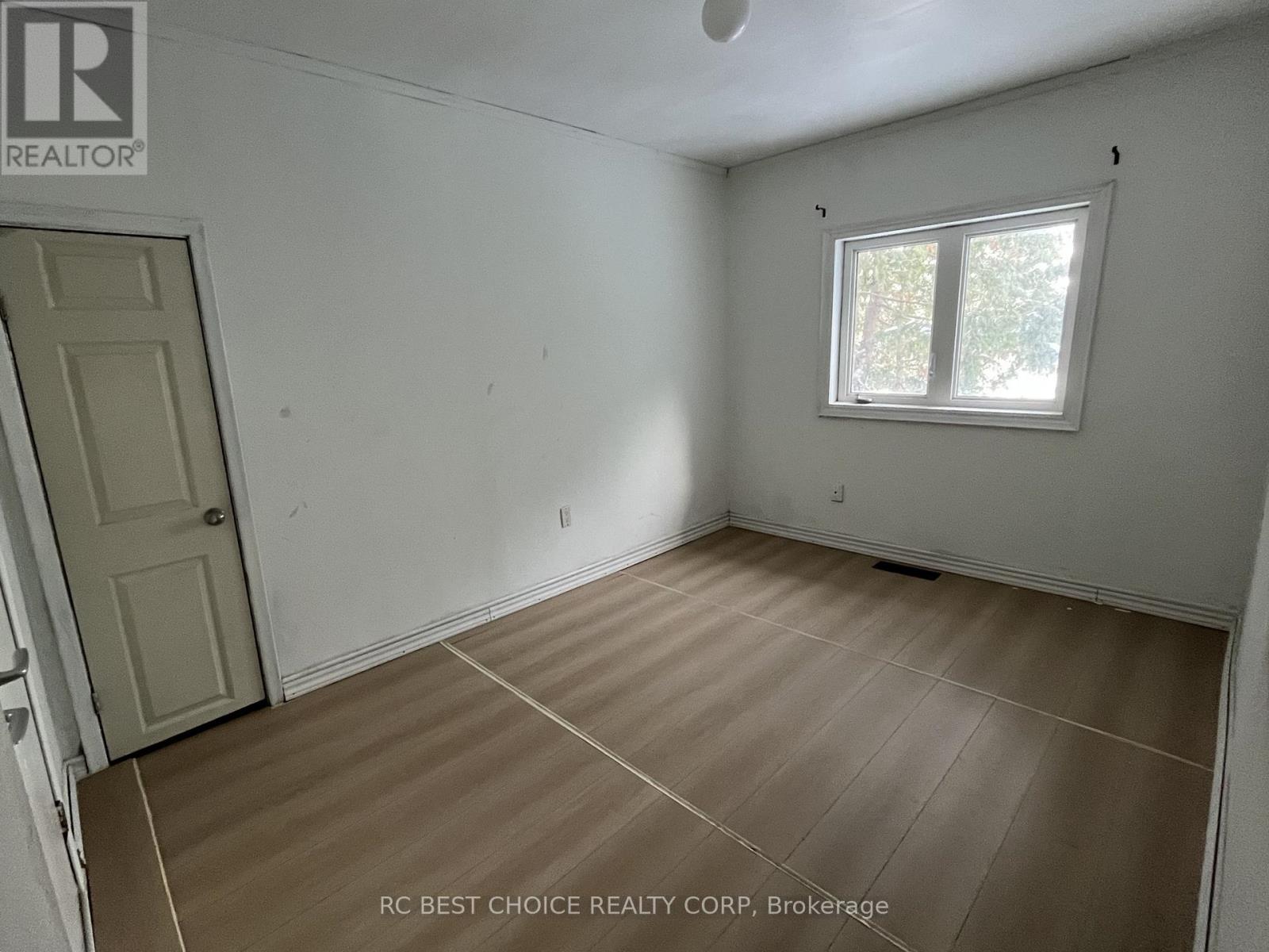 14170 Yonge Street, Aurora, Ontario  L4G 0P5 - Photo 8 - N12649382