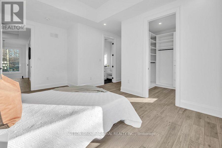 1377 Rometown Drive, Mississauga, Ontario  L5E 2T5 - Photo 28 - W12669542