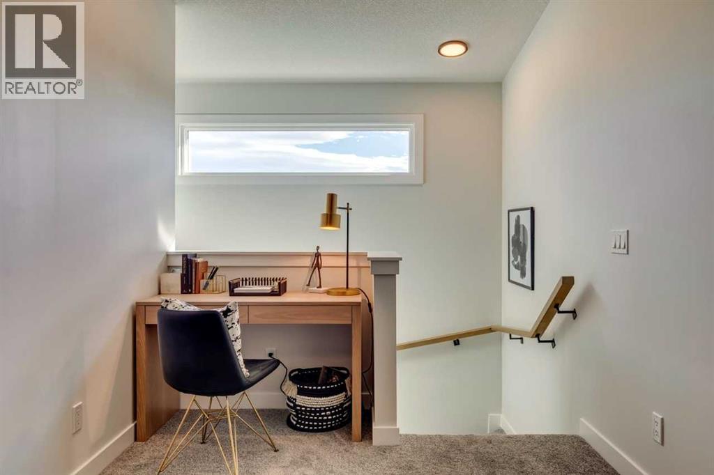 128 Southbow Village Way, Cochrane, Alberta  T4C 3J9 - Photo 10 - A2257578