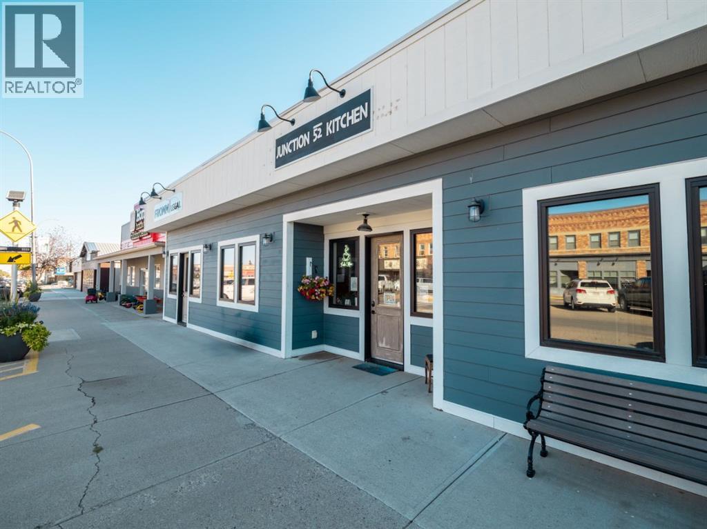 19 Broadway  N, Raymond, Alberta  T0K 2S0 - Photo 16 - A2184291