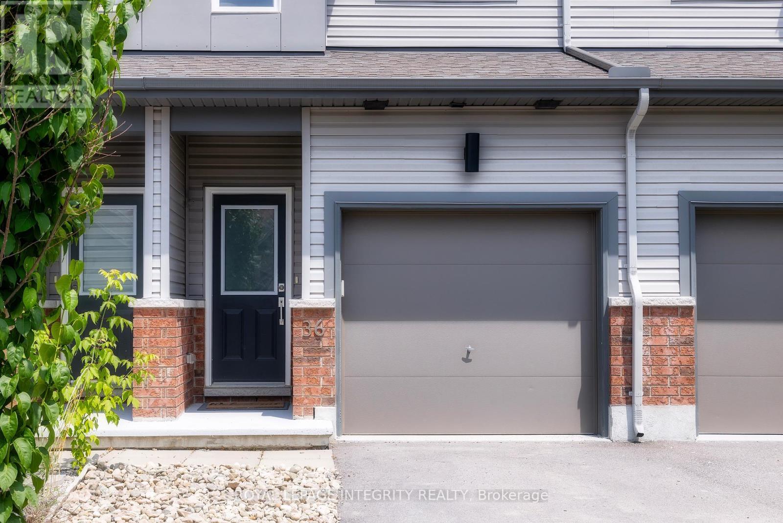 36 Mona Mcbride Drive, Arnprior, Ontario  K7S 0C6 - Photo 4 - X12669978