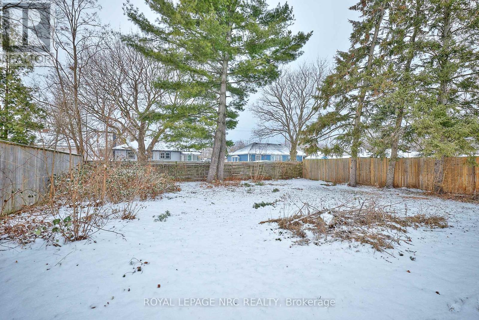 17 Lora Street, St. Catharines, Ontario  L2N 3S4 - Photo 31 - X12670060