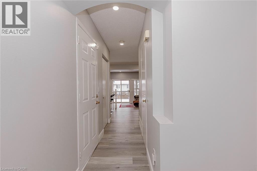 128 Karalee Crescent, Cambridge, Ontario  N3C 4H4 - Photo 6 - 40796211