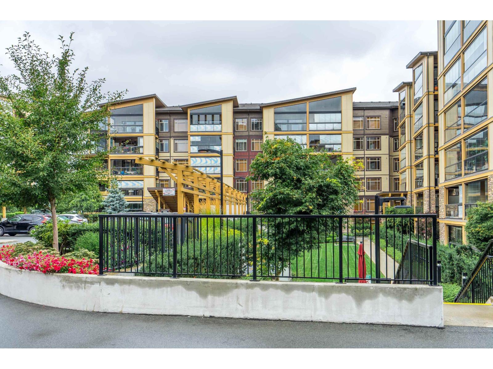 202 32445 Simon Avenue, Abbotsford, British Columbia  V2T 0G7 - Photo 4 - R3065693