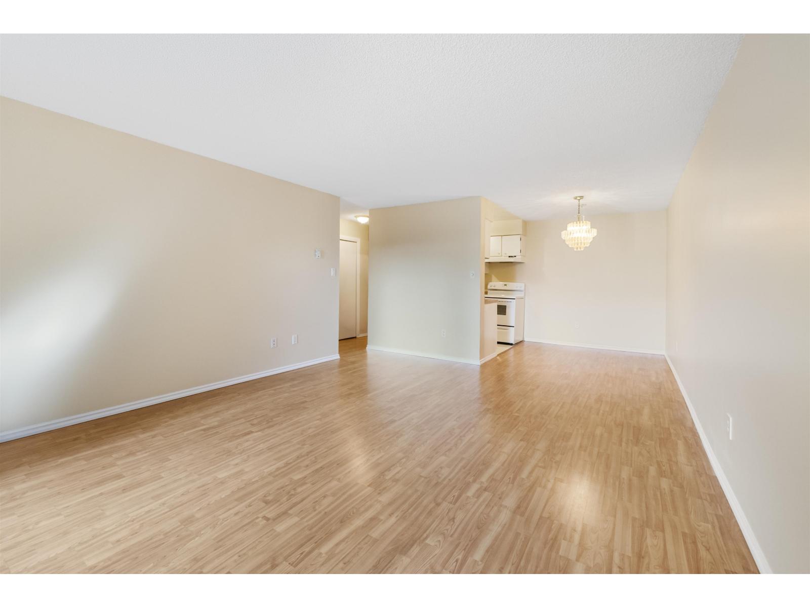 209 15268 100 Avenue, Surrey, British Columbia V3R 7V1 - Photo 16 - R3076716
