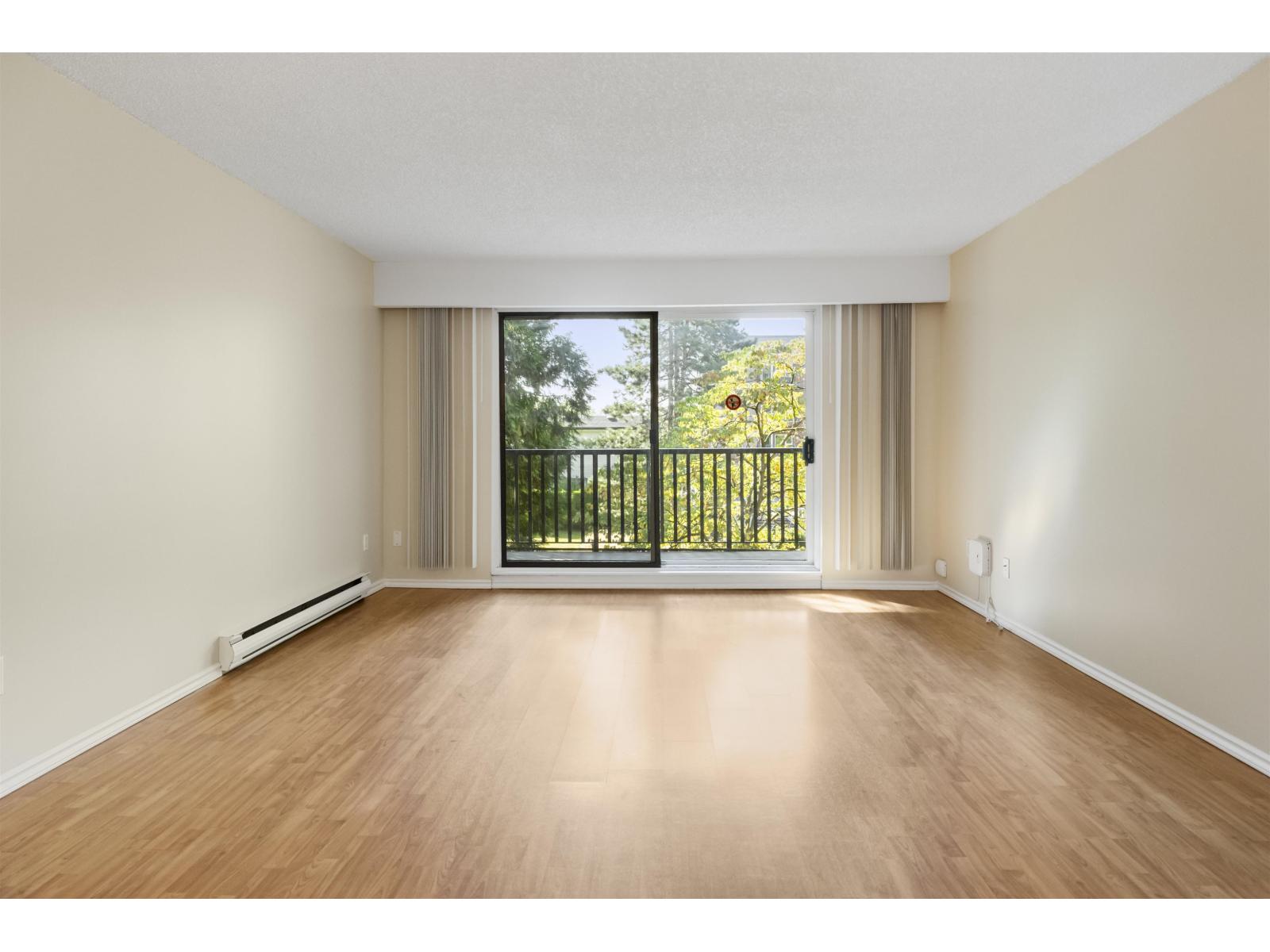 209 15268 100 Avenue, Surrey, British Columbia V3R 7V1 - Photo 6 - R3076716