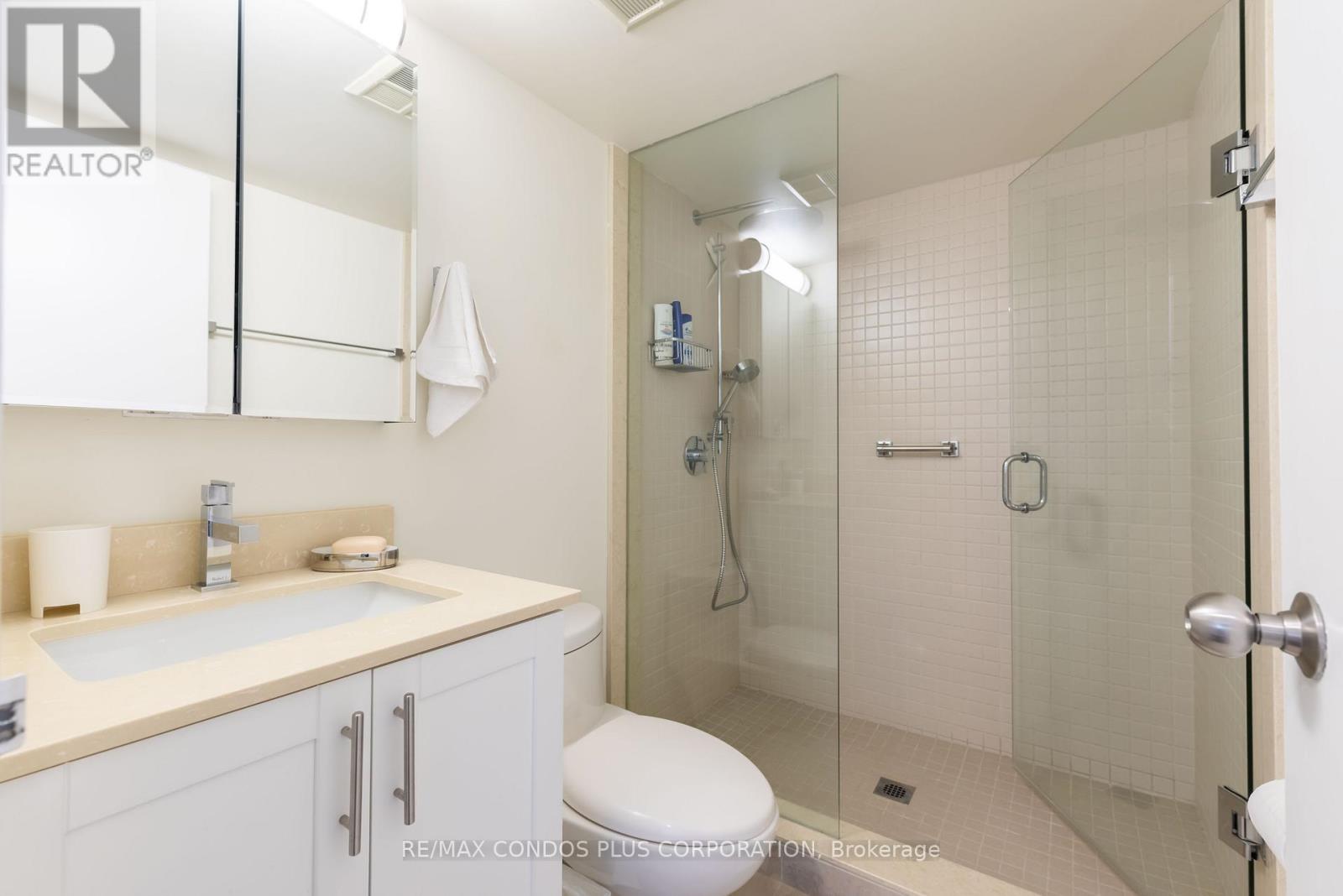 2703 - 1001 Bay Street, Toronto, Ontario  M5S 3A6 - Photo 14 - C12669980