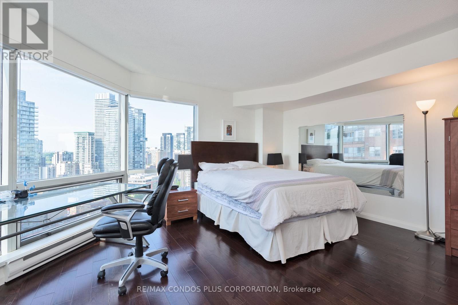 2703 - 1001 Bay Street, Toronto, Ontario  M5S 3A6 - Photo 15 - C12669980