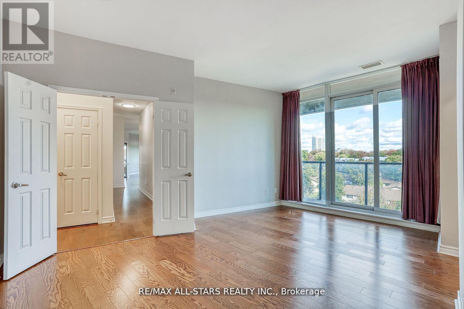 Gph1 - 18 Valley Woods Road S, Toronto, Ontario  M3A 0A1 - Photo 23 - C12669992