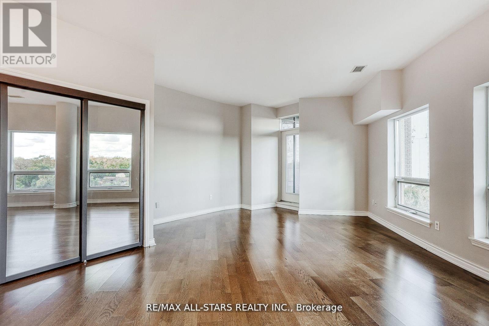 Gph1 - 18 Valley Woods Road S, Toronto, Ontario  M3A 0A1 - Photo 24 - C12669992